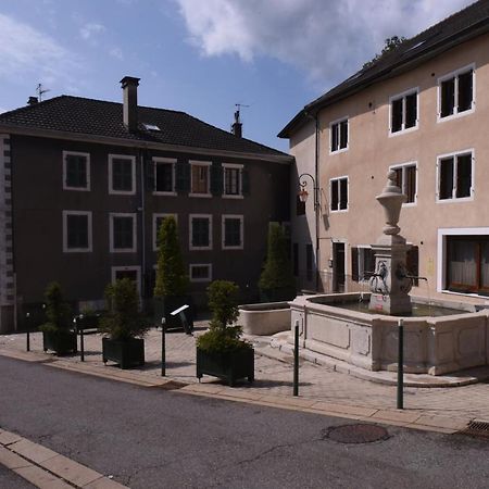 Coeur De Vieille Ville Gex Exteriér fotografie
